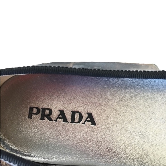 Authentic Prada flats silver/black size 38.5 - Picture 7 of 8